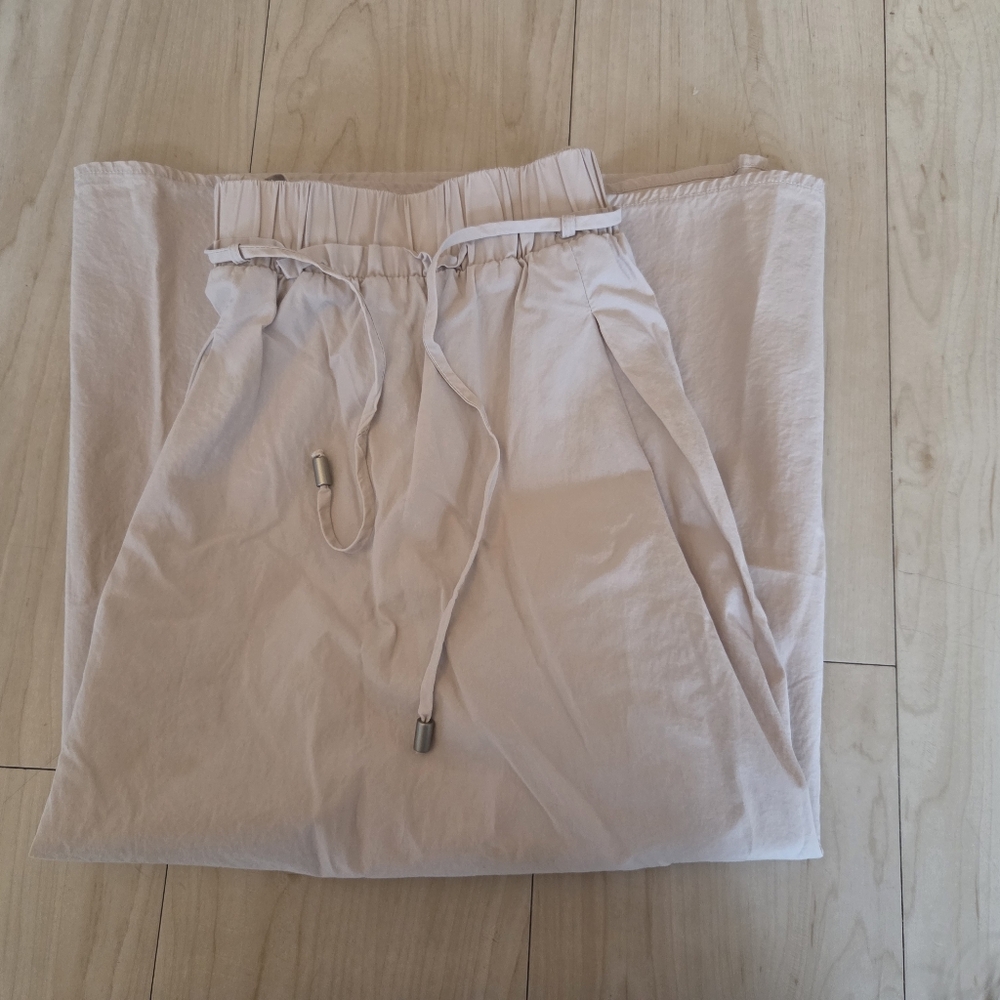 Elegant Cream Skirt